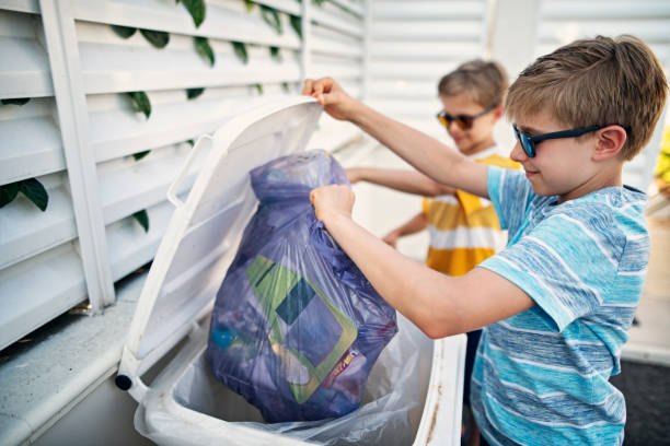 Best Professional Junk Removal  in Shenandoah, IA
